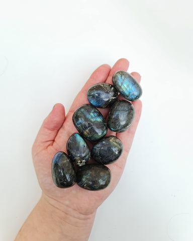 Labdorite tumble