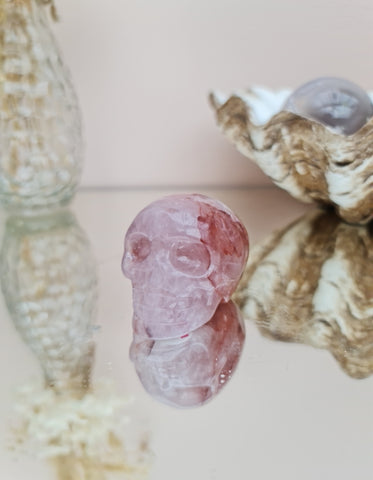 Skull strawberry quartz