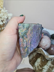 Raw flashy Labdorite